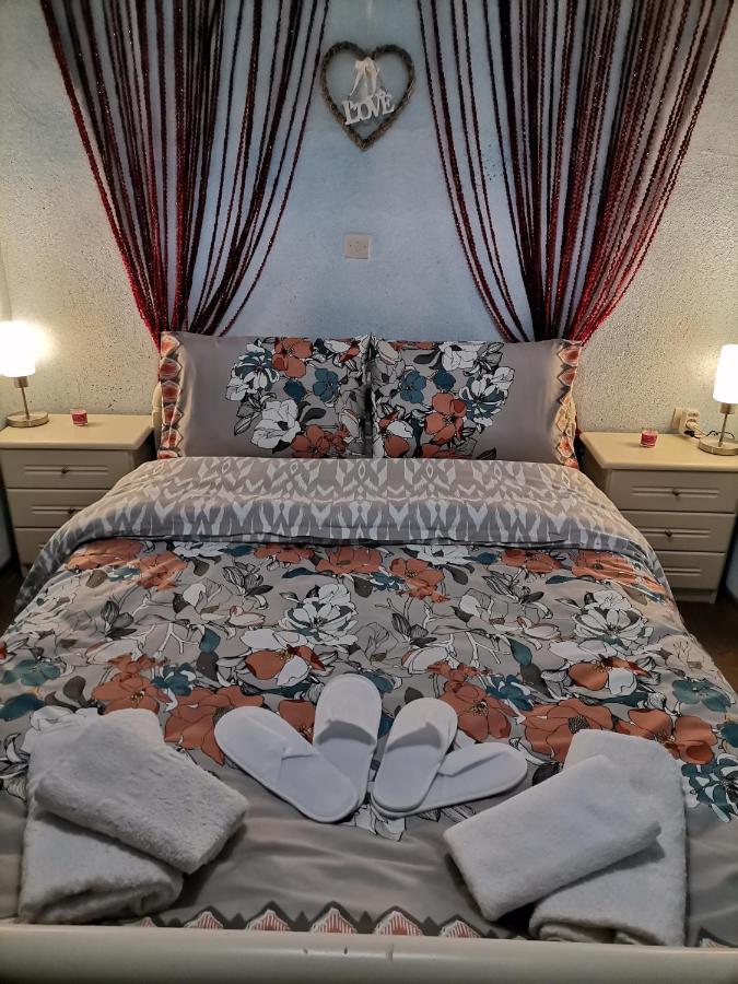 Plaka Frasta'S Rose公寓 外观 照片