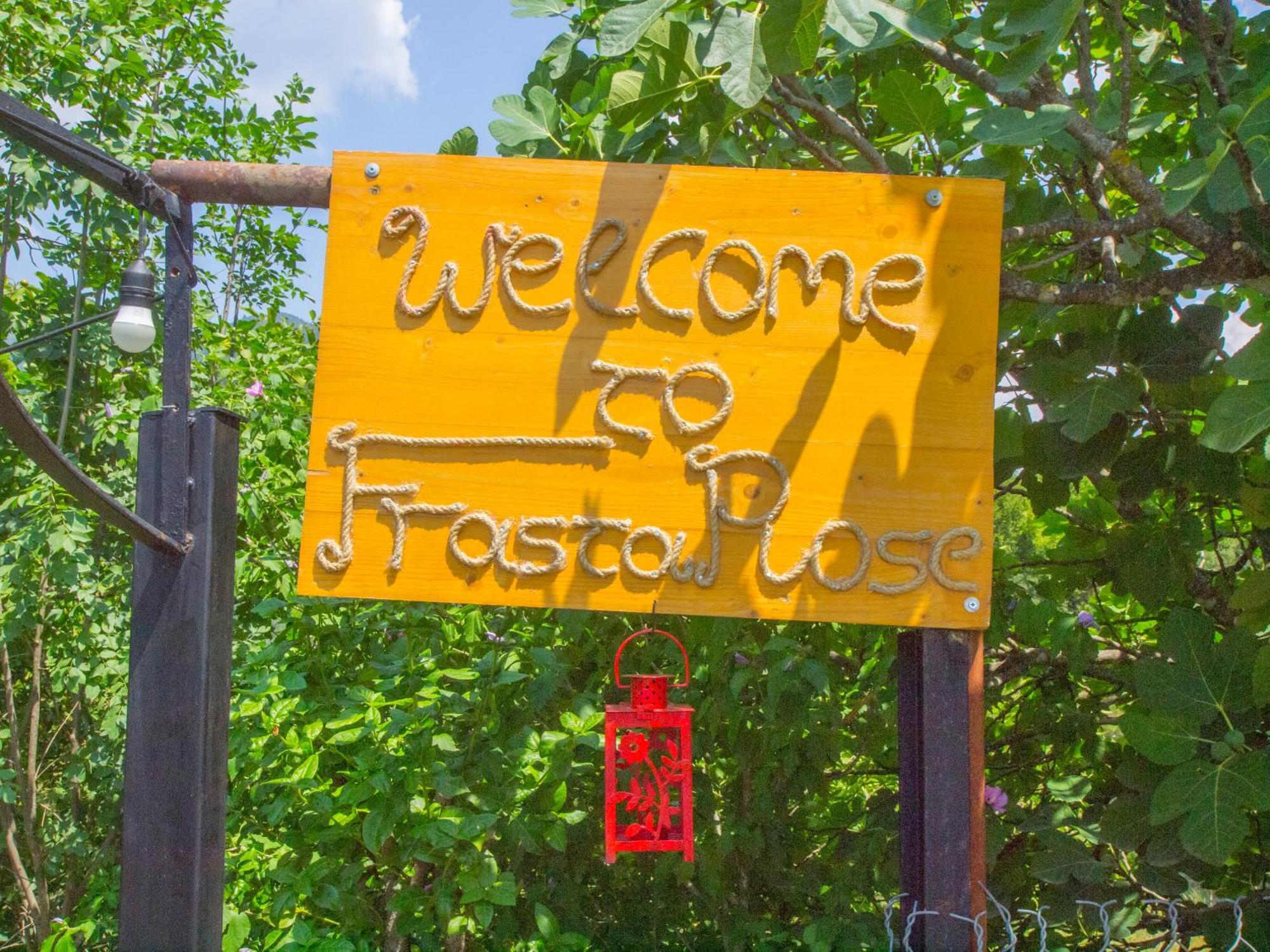 Plaka Frasta'S Rose公寓 外观 照片